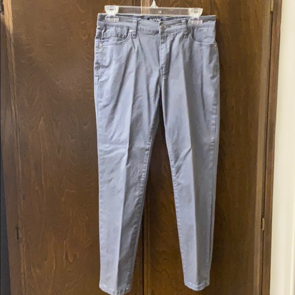 Buffalo by David Bitton Jeans.